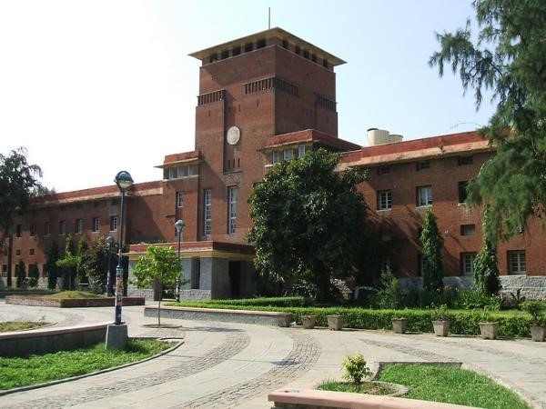 delhi university