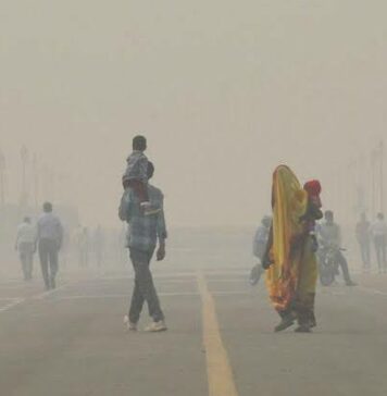 Delhi chokes on toxic air