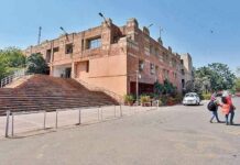 Addressing Concerns and Solutions: JNU Student Protest for Campus Safety